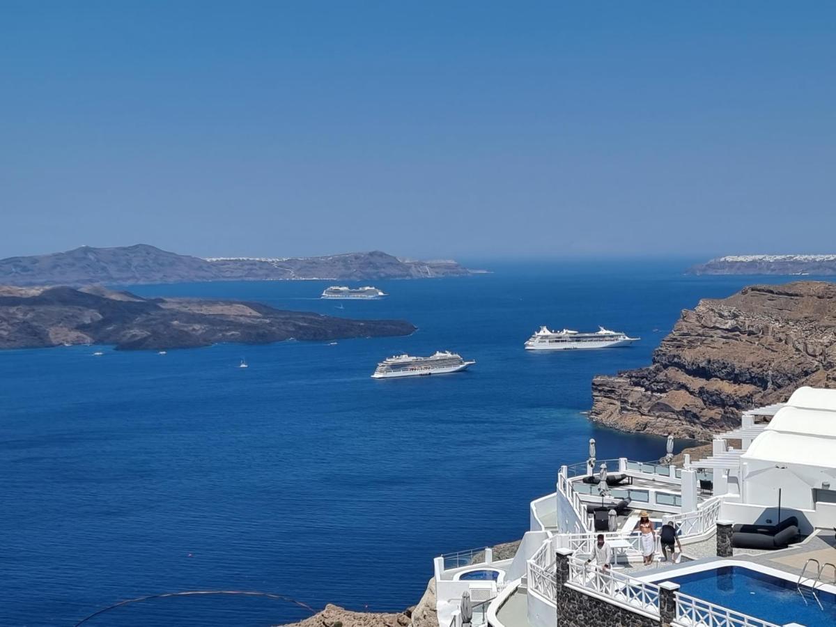 Santorini Pleasure Studios Fira (Santorini) Exterior foto